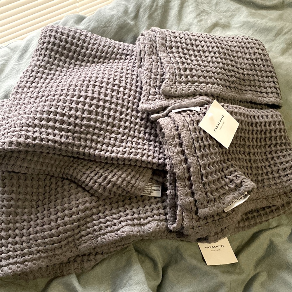 New Parachute Set of Waffle Bath & Hand Towels, Charcoal